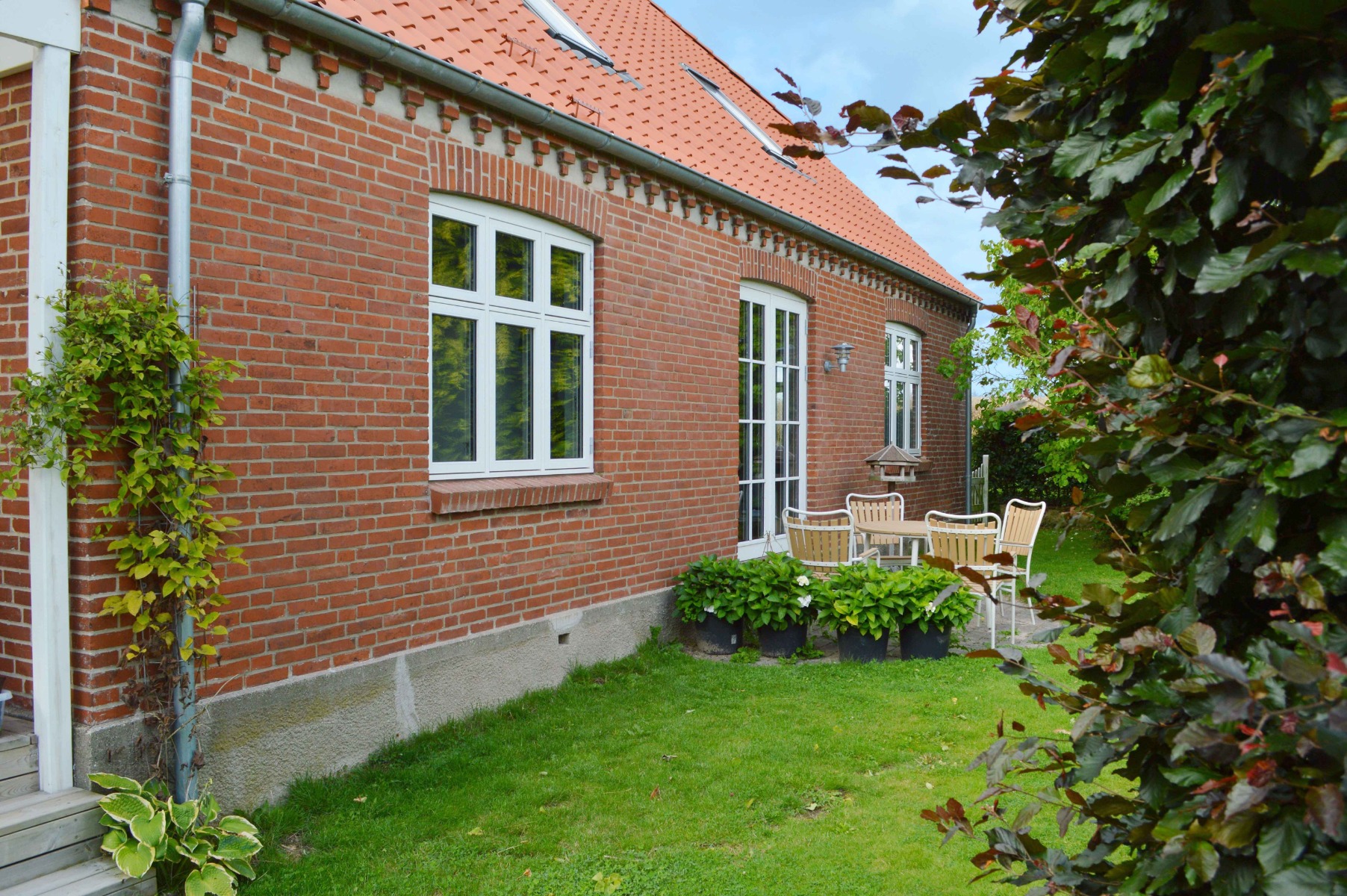 4-fags krysspostvindu med 2x2 glassfelt i topp og 2x3 glassfelt i bunn thumbnail